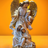 Anjo com sagrada família em resina 28cm