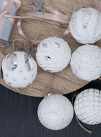 Conjunto de enfeites de vidro branco envelhecido (pacote com 6)