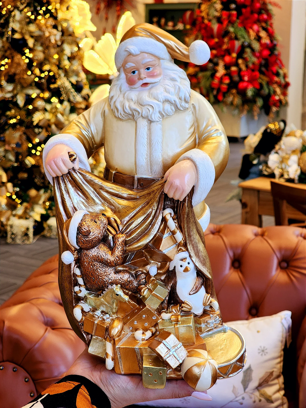 Papai Noel com presentes 32cm