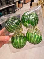 Bola decorada Verde com Ouro 10cm 4 unidades