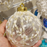 Bola Decorada Branca delicada 10cm 3 unidades