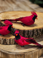 Trio de pássaros vermelhos 18cm