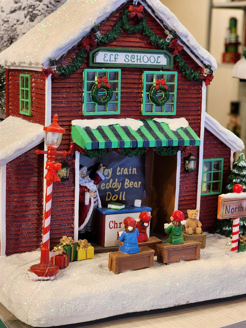 Cenário Vila Natalina Escola de Elfo 23cm