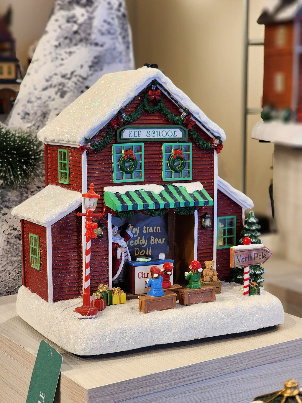 Cenário Vila Natalina Escola de Elfo 23cm