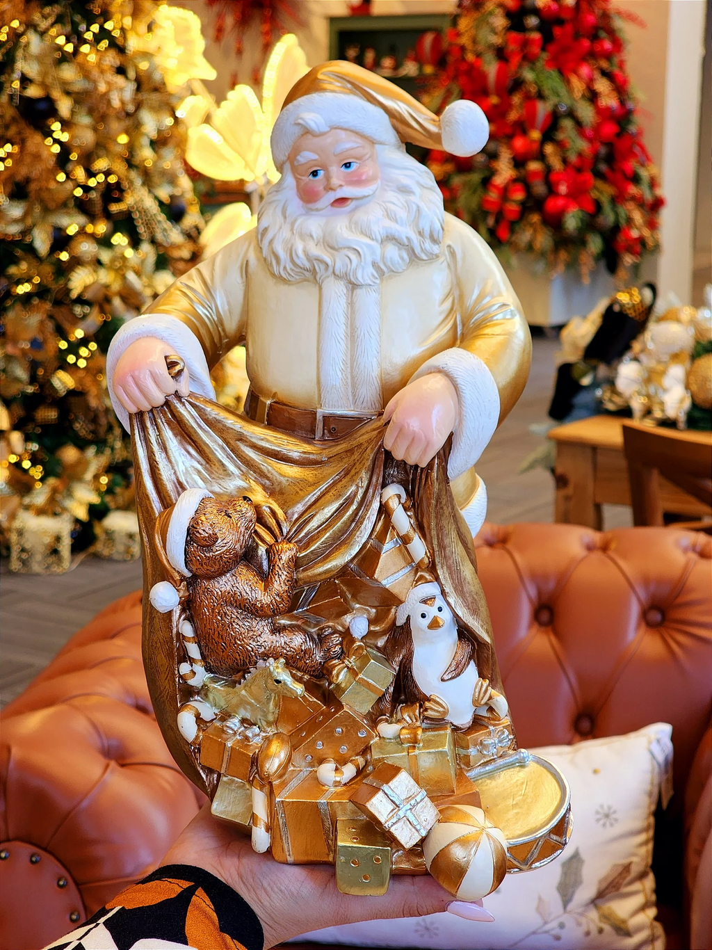 Papai Noel com presentes 32cm