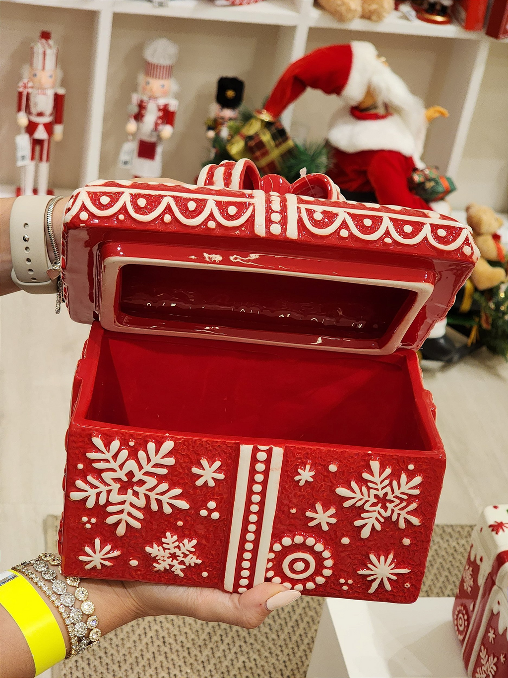 Pote decorativo com tampa caixa de presente 21cm